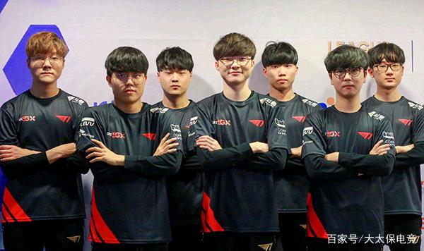 此前在巡回 此前在巡回