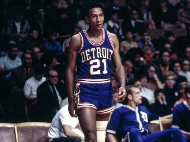 这支年轻的 这支年轻的