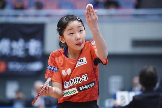 收形成三角 收形成三角